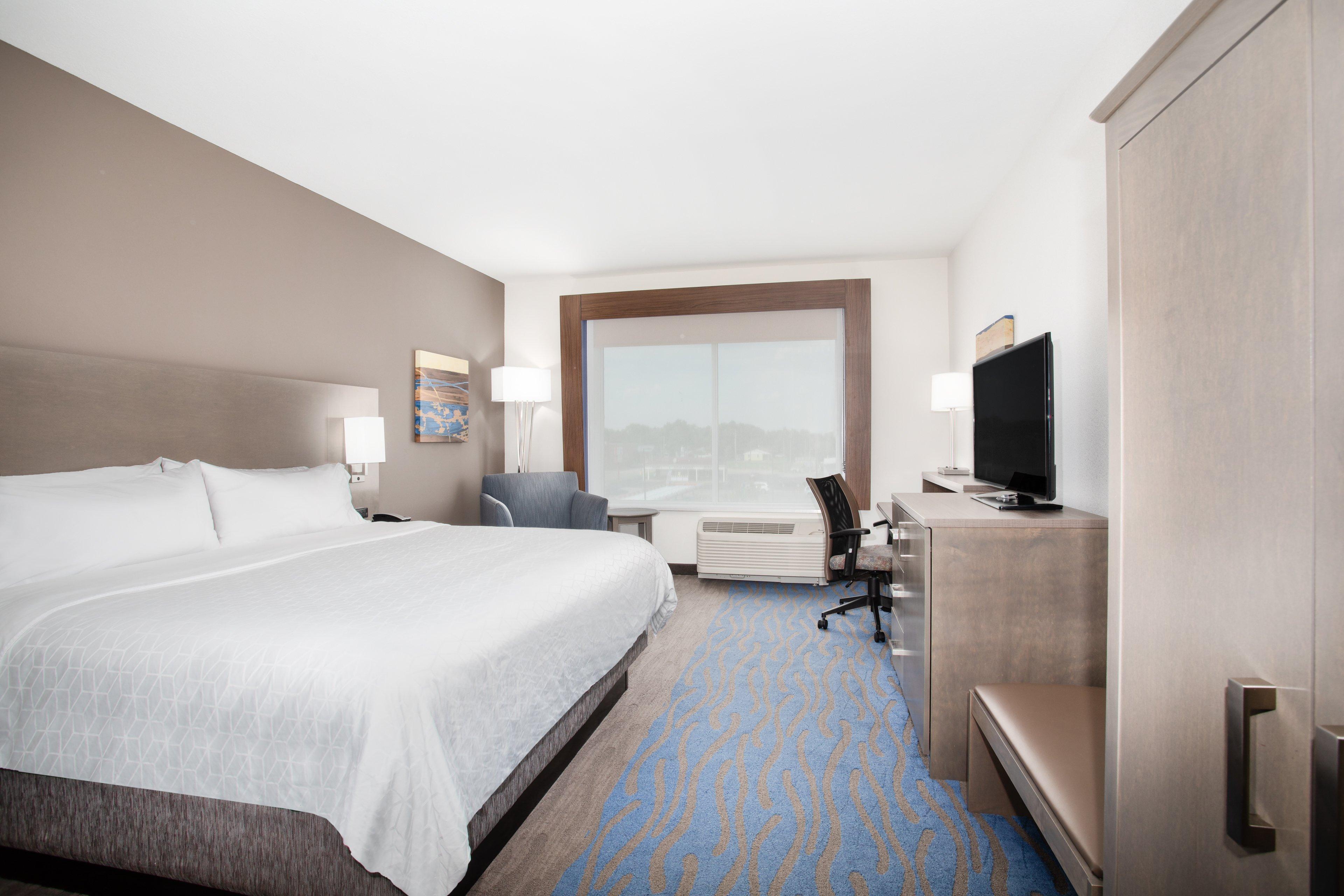 Holiday Inn Express & Suites Great Bend By Ihg Exterior foto